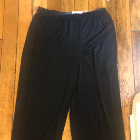 Pants - Picture 4 of 10